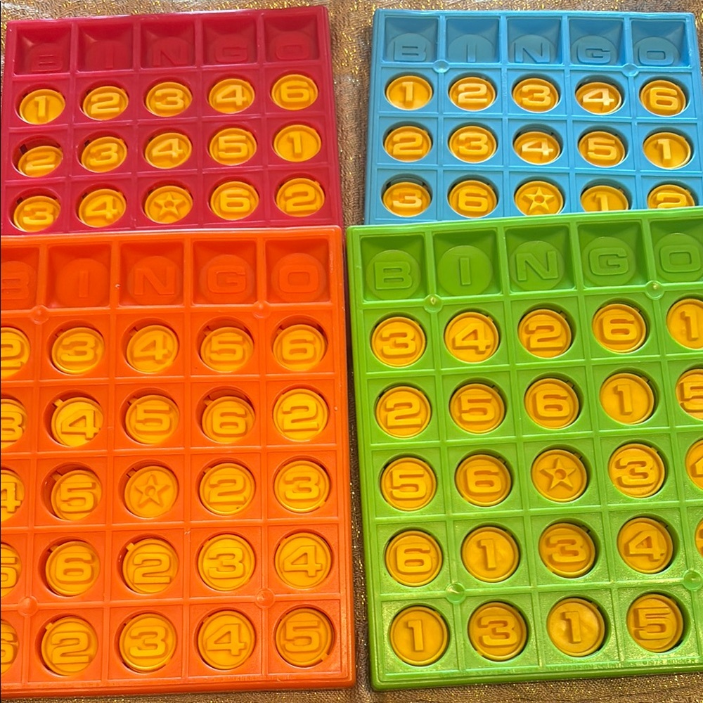 Colorful Bingo Game Set vintage